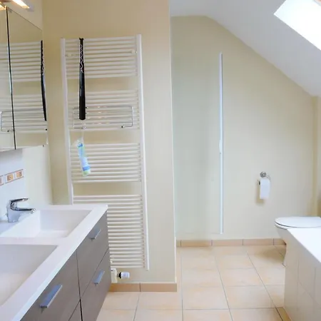 Bardot Semesterbostad